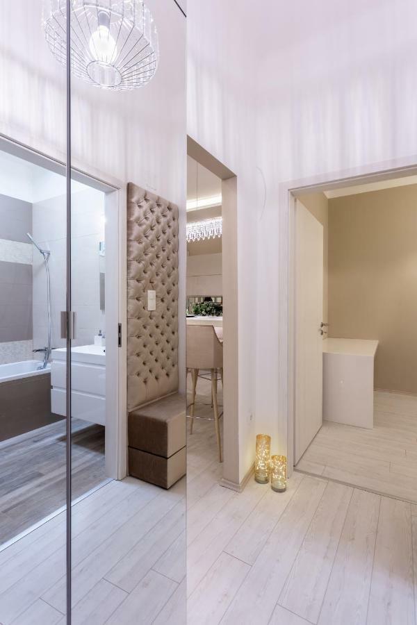 Xen Premium Apartment Budapest Bagian luar foto
